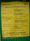 Tablica informacyjna na wale Gostynki od strony Jedliny